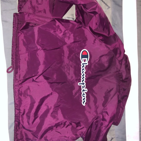 Champion wind breaker - Picture 4 of 4